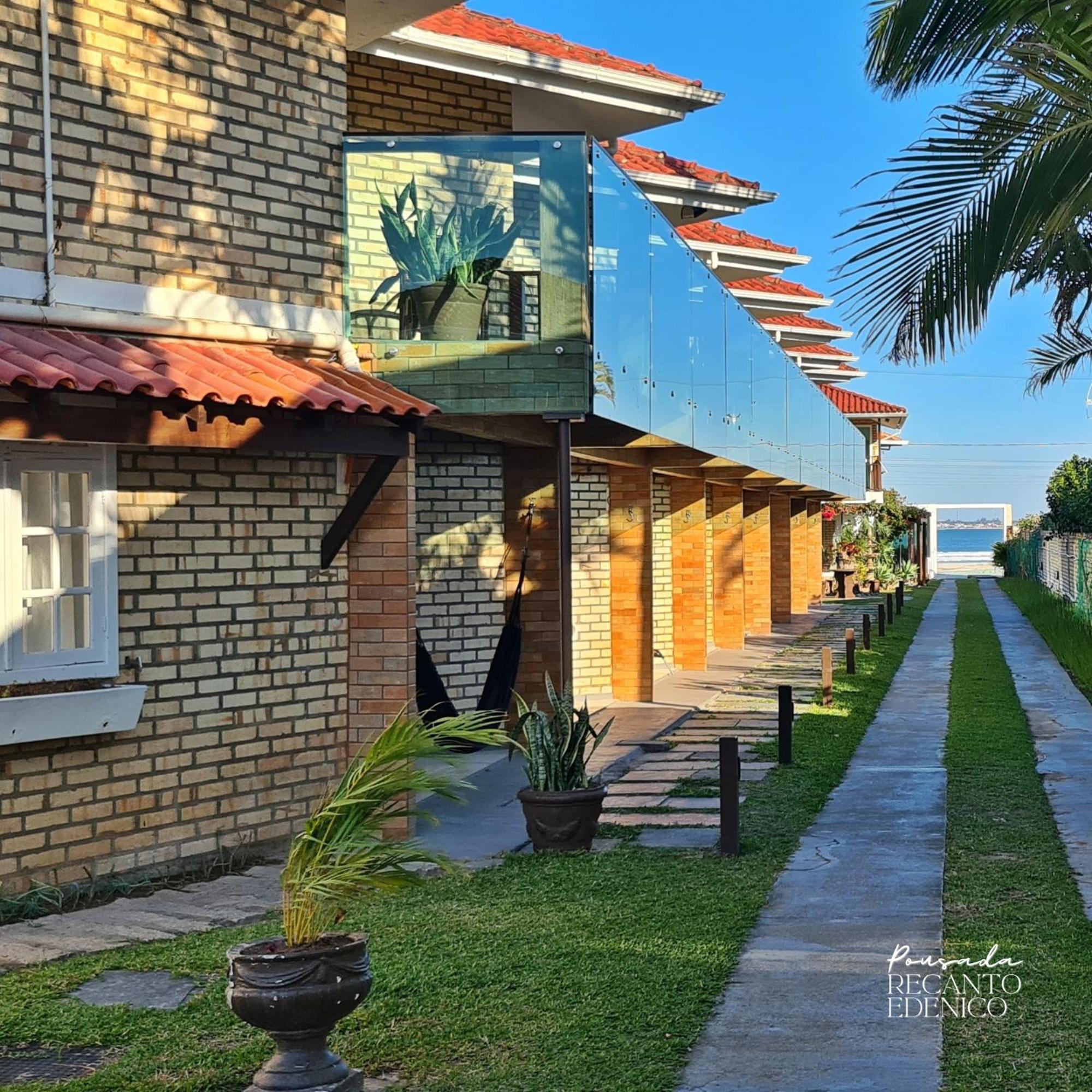 Pousada Recanto Edenico - A Beira Mar Da Praia Ponta Do Papagaio, Palhoca Sc Экстерьер фото